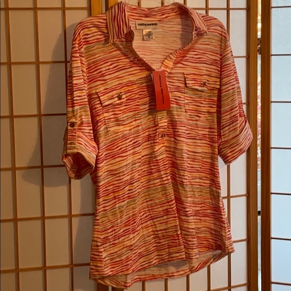 Cathy Daniels Tops - NWT ombré Stripe 2 pocket shirt